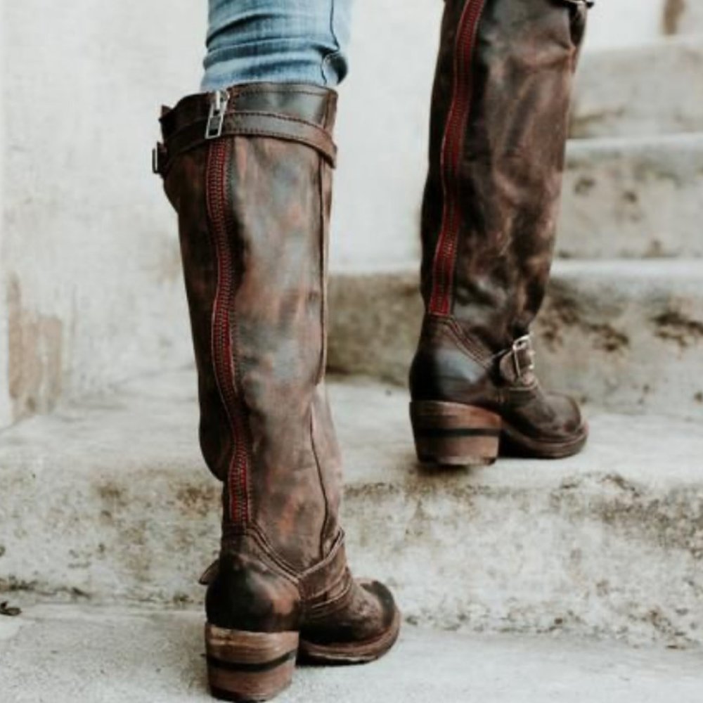 FREEBIRD BY STEVEN MAXIMUS BROWN DISTRESSED BACK ZIP BOOT